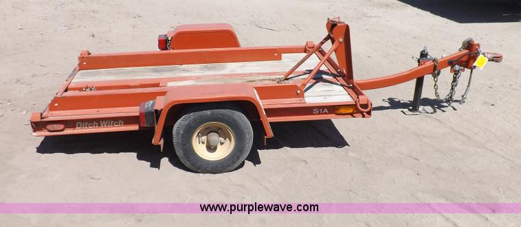 image for item F6014 2007 Ditch Witch 1330H walk behind trencher