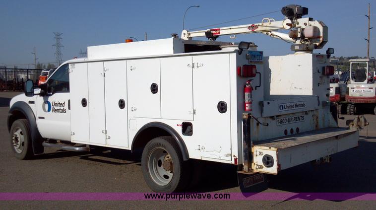 image for item I9781 2006 Ford F550 XL Super Duty service truck