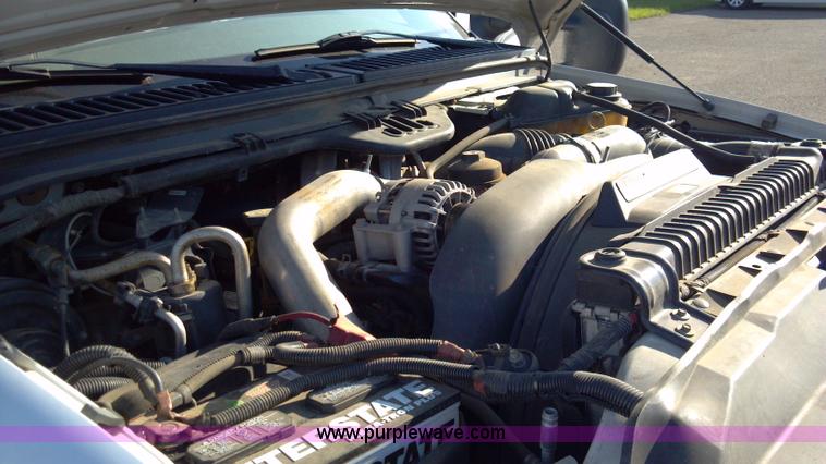 image for item I9781 2006 Ford F550 XL Super Duty service truck