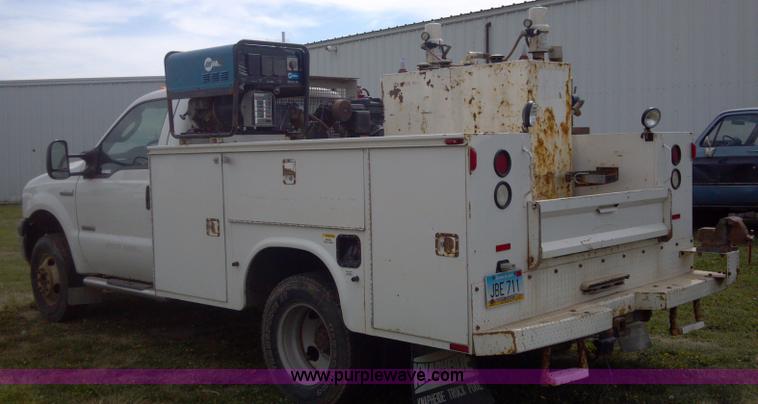 image for item I9782 2005 Ford F350 XL Super Duty service truck