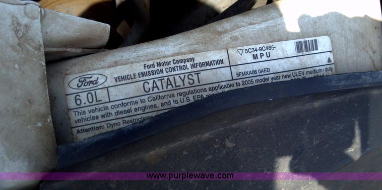 image for item I9782 2005 Ford F350 XL Super Duty service truck