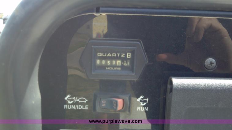 image for item I9782 2005 Ford F350 XL Super Duty service truck