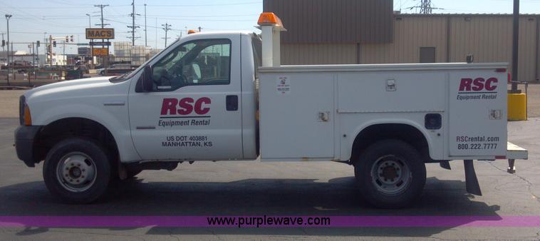 image for item I9783 2005 Ford F350 XL Super Duty service truck