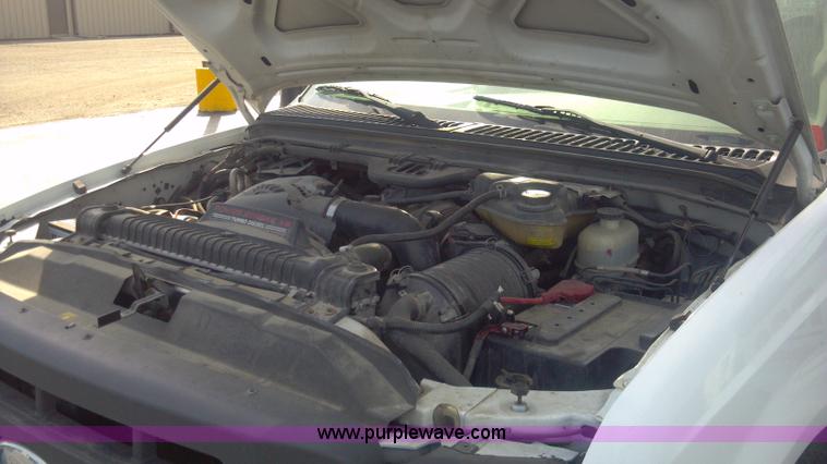 image for item I9783 2005 Ford F350 XL Super Duty service truck
