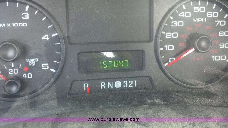 image for item I9783 2005 Ford F350 XL Super Duty service truck