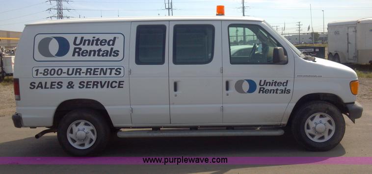image for item I9784 2007 Ford E250 Econoline cargo van