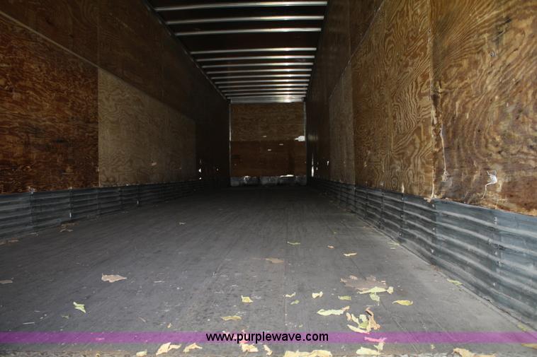 image for item B6702 1994 Trailmobile dry van trailer