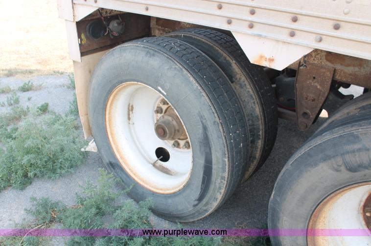 image for item C2768 1982 Timpte Super Hopper 40' grain trailer
