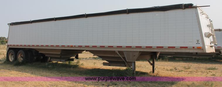 image for item C2769 1995 Wilson DWH400 43' grain trailer