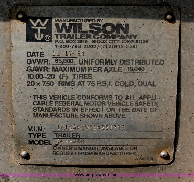 image for item C2769 1995 Wilson DWH400 43' grain trailer