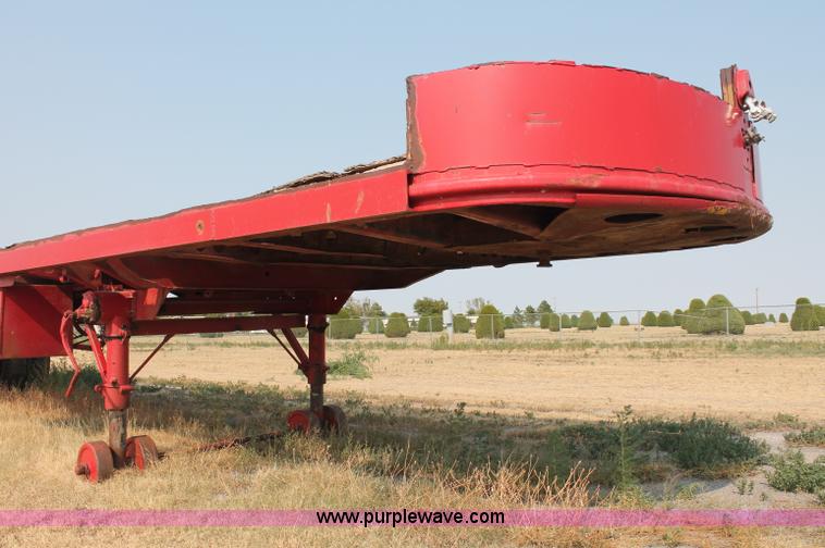 image for item C2770 1951 Freightliner 45' flatbed trailer