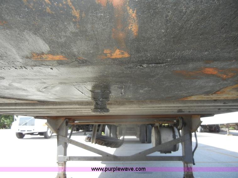 image for item D4147 2005 Great Dane 53' reefer trailer