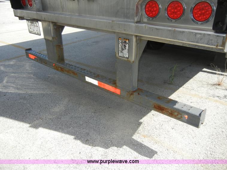 image for item D4147 2005 Great Dane 53' reefer trailer
