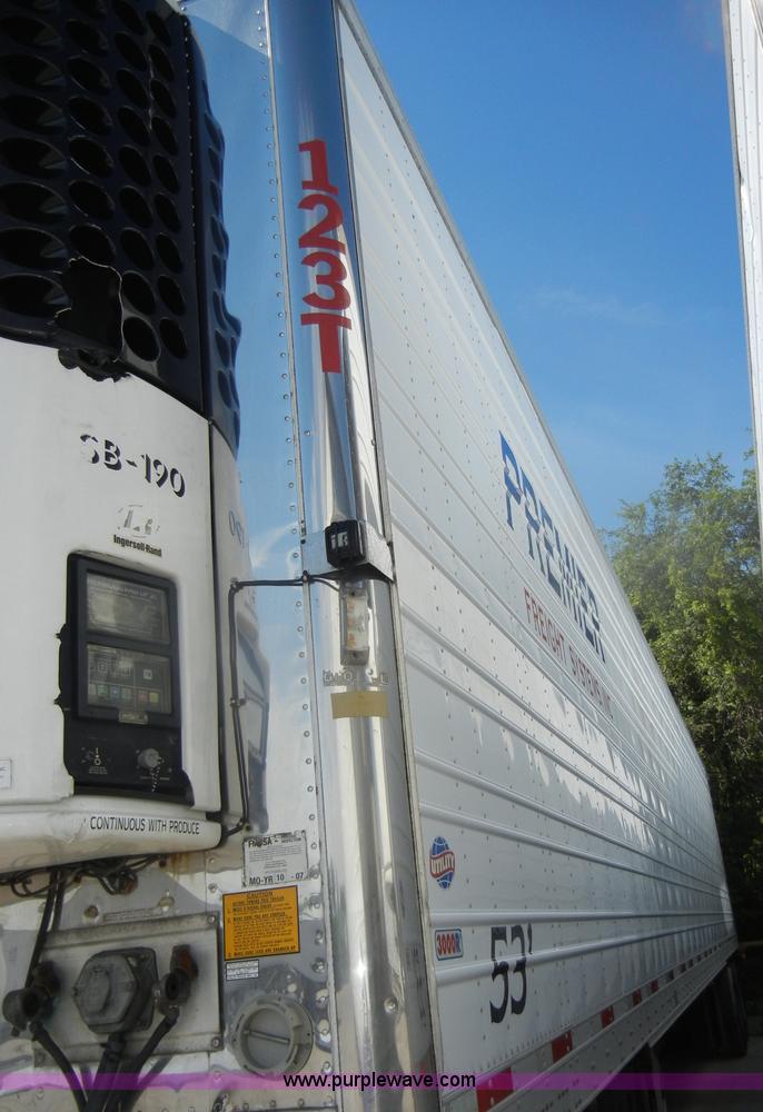image for item D4150 2004 Utility 53' reefer trailer