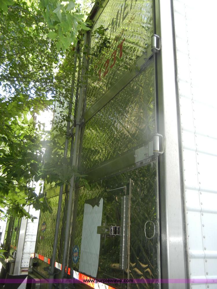 image for item D4150 2004 Utility 53' reefer trailer