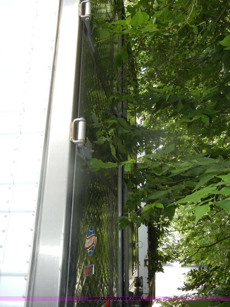 image for item D4150 2004 Utility 53' reefer trailer