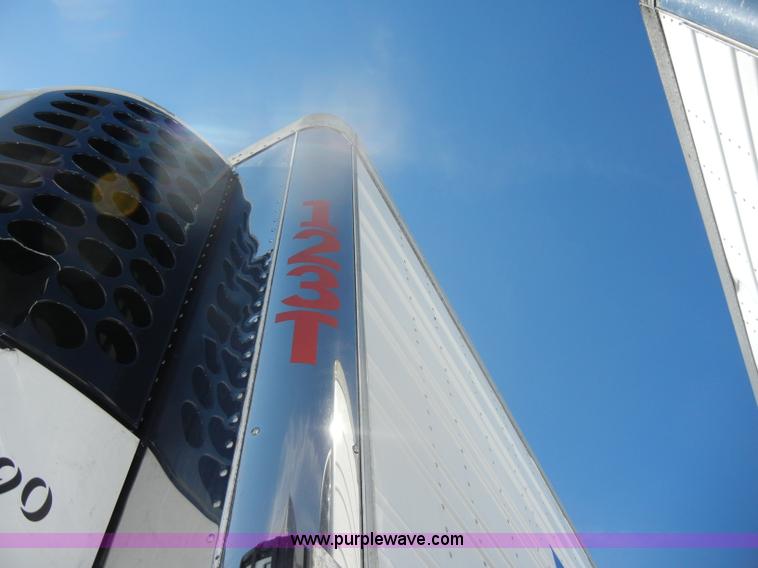 image for item D4150 2004 Utility 53' reefer trailer