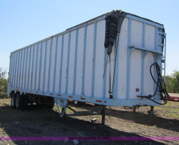 image for item D5610 1980 Bocats 40' chain floor open top trailer