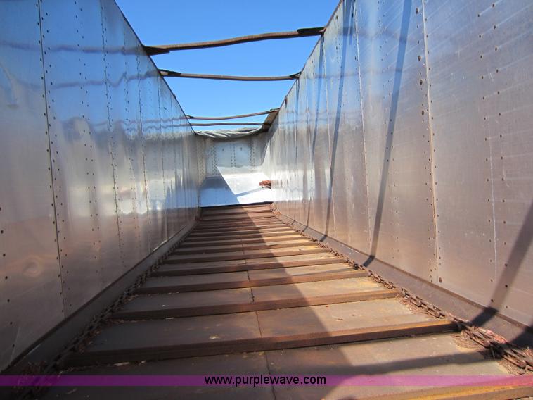 image for item D5610 1980 Bocats 40' chain floor open top trailer