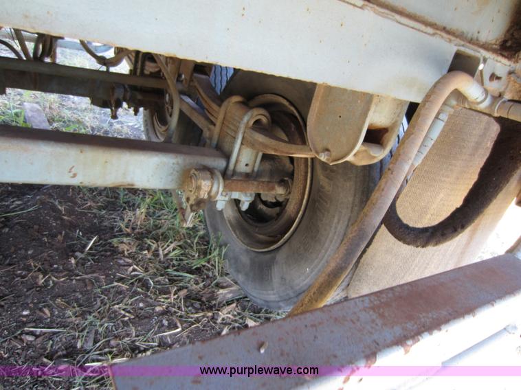 image for item D5610 1980 Bocats 40' chain floor open top trailer