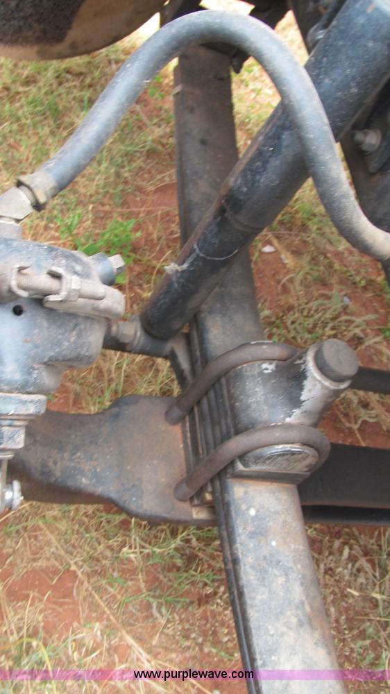 image for item F3018 1994 Freightliner FLD112 semi truck