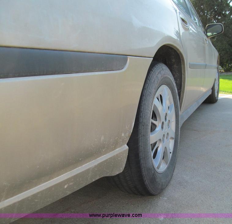 image for item A8454 2005 Chevrolet Impala