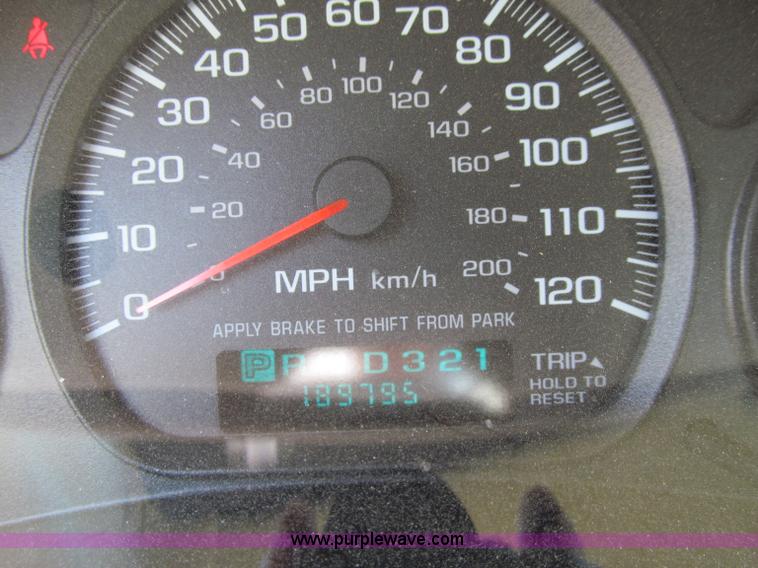 image for item A8454 2005 Chevrolet Impala