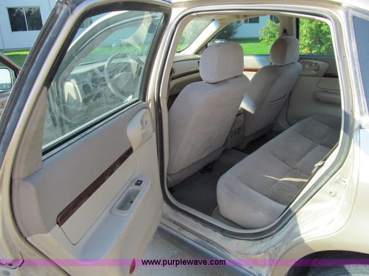 image for item A8454 2005 Chevrolet Impala