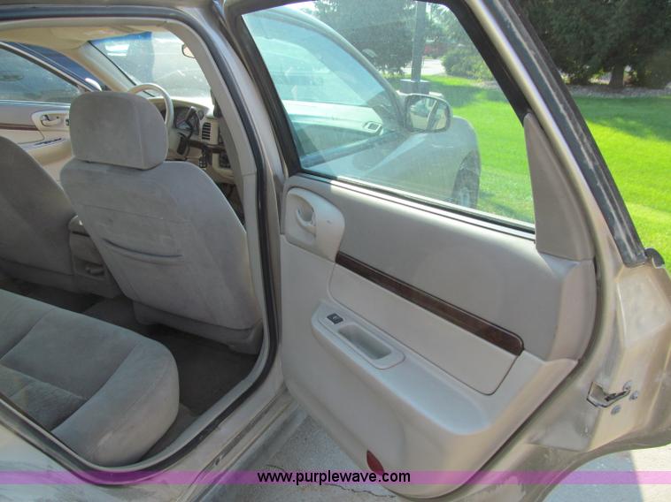 image for item A8454 2005 Chevrolet Impala
