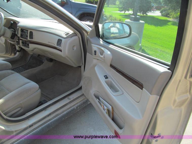 image for item A8454 2005 Chevrolet Impala