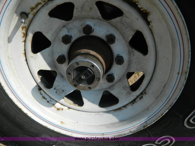 image for item B3865 1984 Chevrolet K20 pickup truck