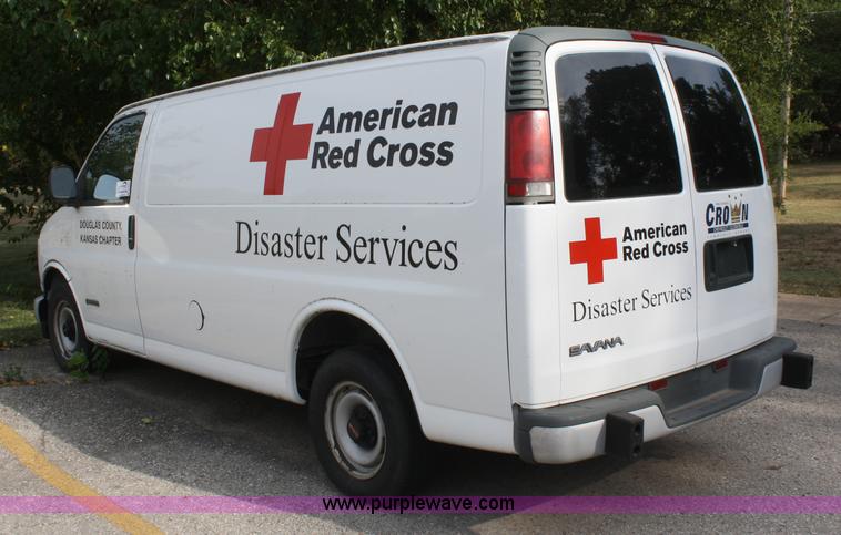 image for item B6921 2000 GMC cargo van