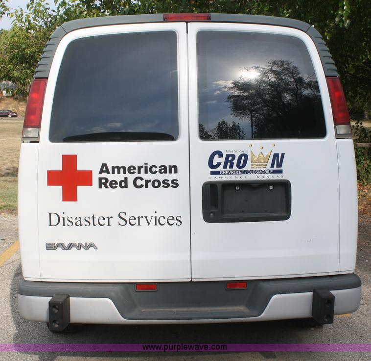 image for item B6921 2000 GMC cargo van