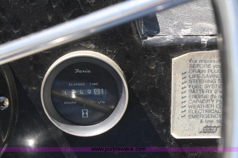 image for item B6922 1986 Wellcraft ST Tropaz boat