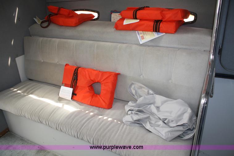 image for item B6922 1986 Wellcraft ST Tropaz boat