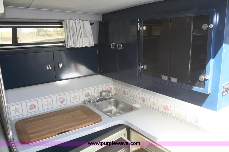 image for item B6922 1986 Wellcraft ST Tropaz boat