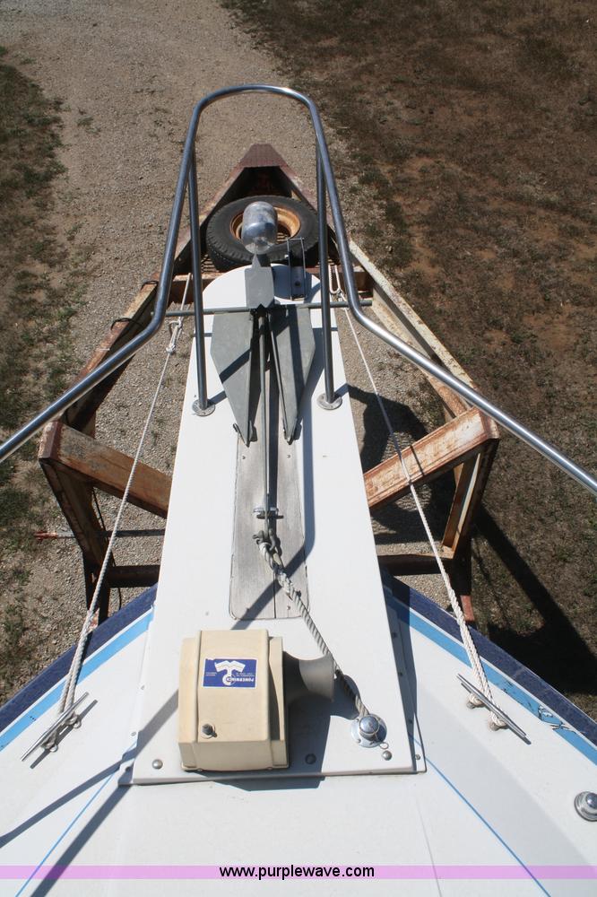 image for item B6922 1986 Wellcraft ST Tropaz boat