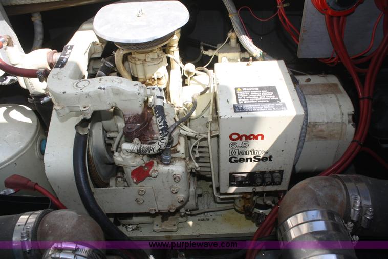 image for item B6922 1986 Wellcraft ST Tropaz boat