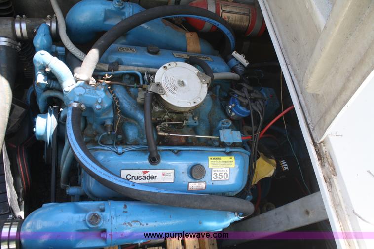 image for item B6922 1986 Wellcraft ST Tropaz boat