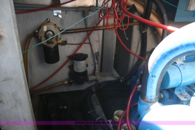 image for item B6922 1986 Wellcraft ST Tropaz boat