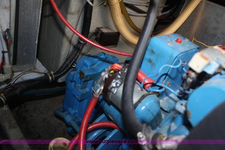 image for item B6922 1986 Wellcraft ST Tropaz boat