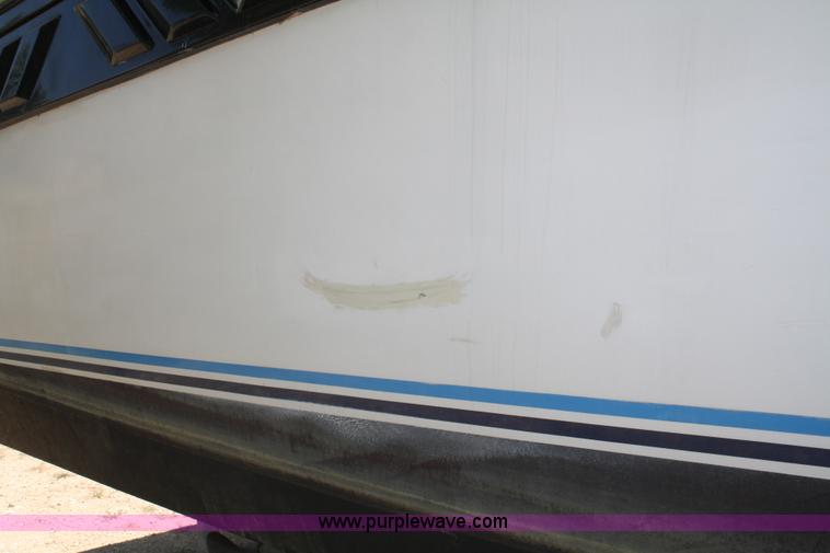 image for item B6922 1986 Wellcraft ST Tropaz boat