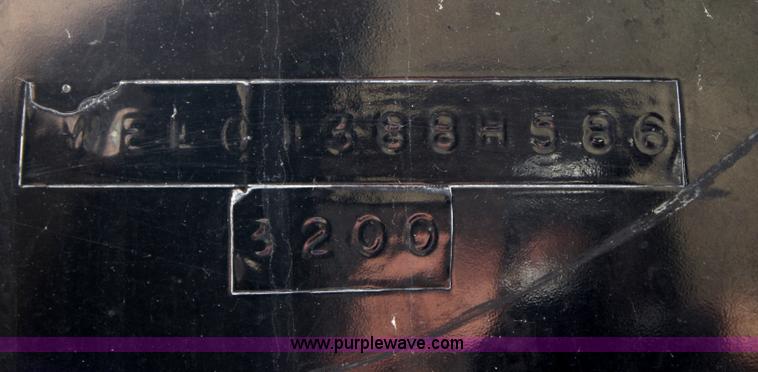 image for item B6922 1986 Wellcraft ST Tropaz boat