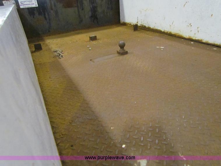 image for item B7471 1996 Ford F250 XL SuperCab pickup truck