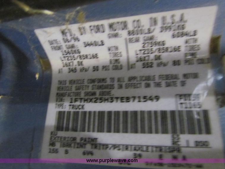 image for item B7471 1996 Ford F250 XL SuperCab pickup truck