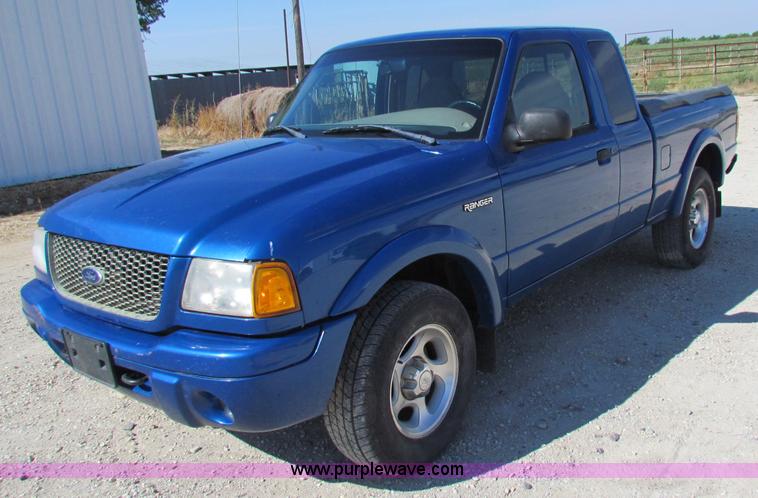 image for item B7495 2001 Ford Ranger Edge SuperCab pickup truck
