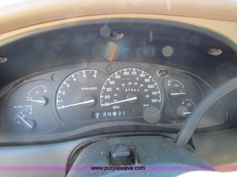 image for item B7495 2001 Ford Ranger Edge SuperCab pickup truck