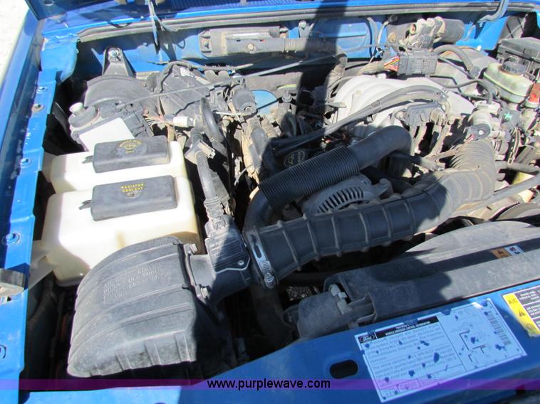 image for item B7495 2001 Ford Ranger Edge SuperCab pickup truck