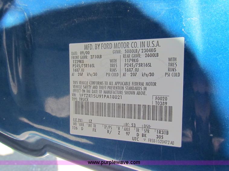 image for item B7495 2001 Ford Ranger Edge SuperCab pickup truck