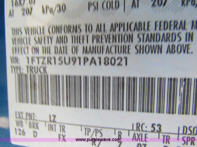 image for item B7495 2001 Ford Ranger Edge SuperCab pickup truck